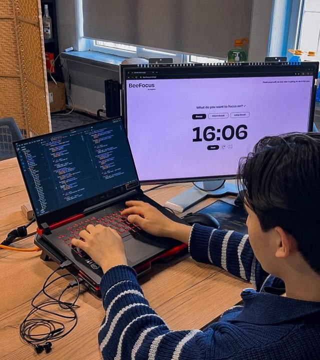 Contacter un hacker fiable en ligne | Victime d'une arnaque?